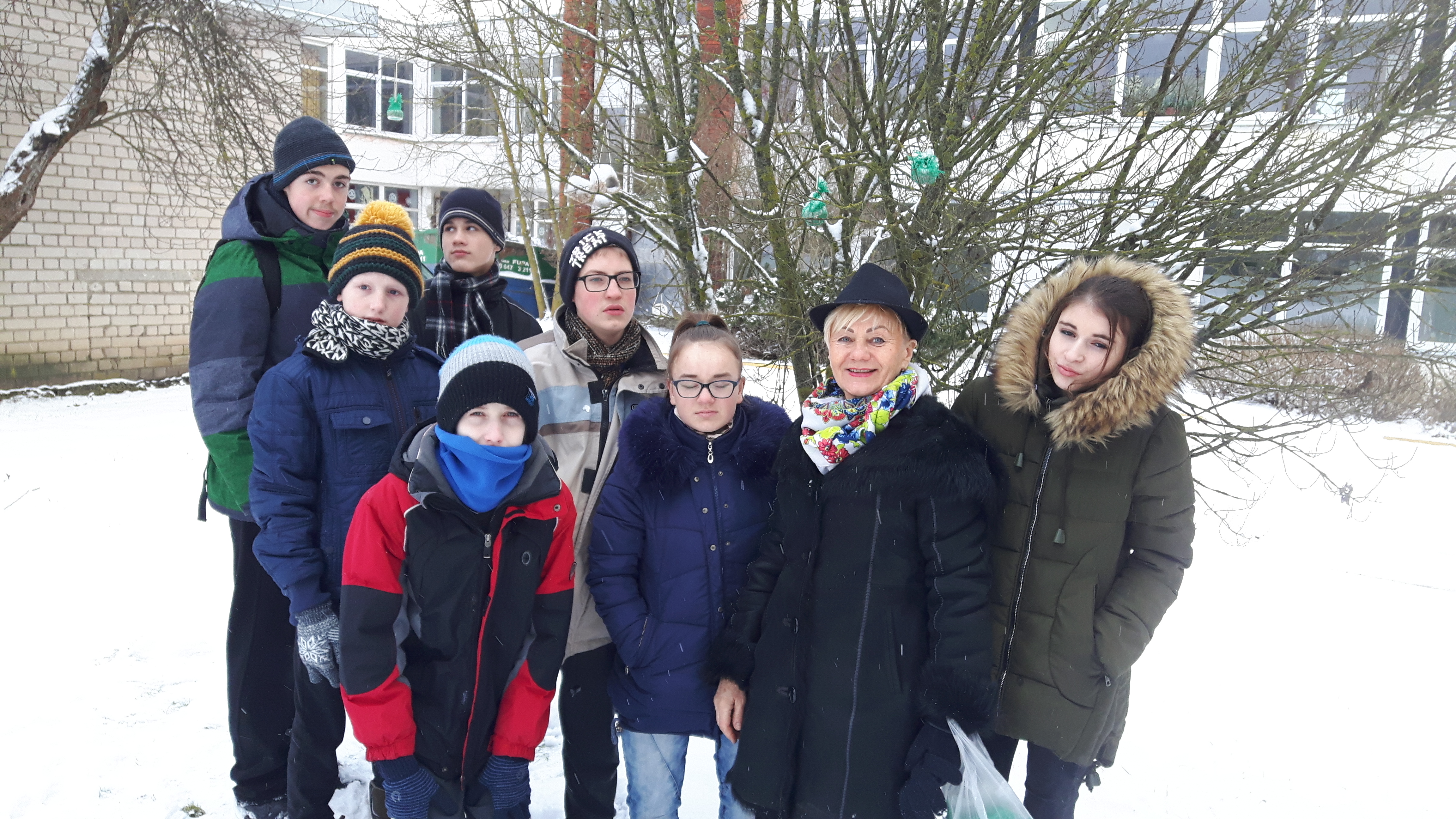 Read more about the article „Pamaitinkime paukštelius žiemą”