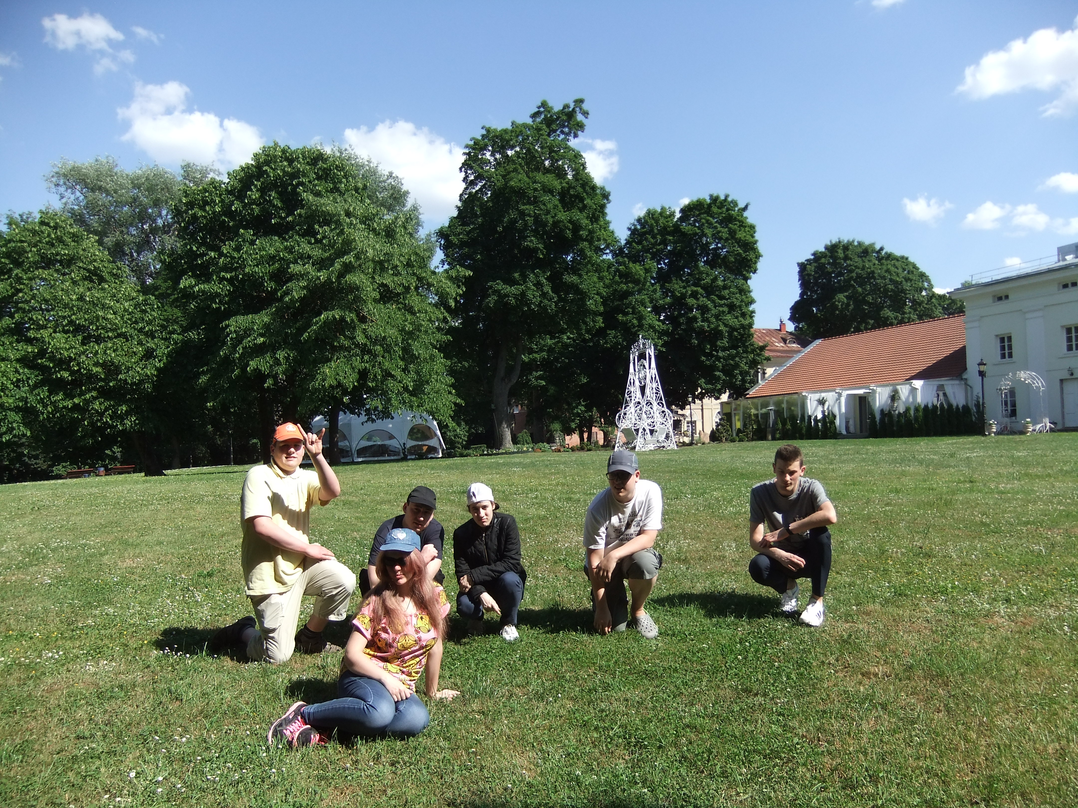 Read more about the article Išvyką į VšĮ ,,Raudondvario dvaras”