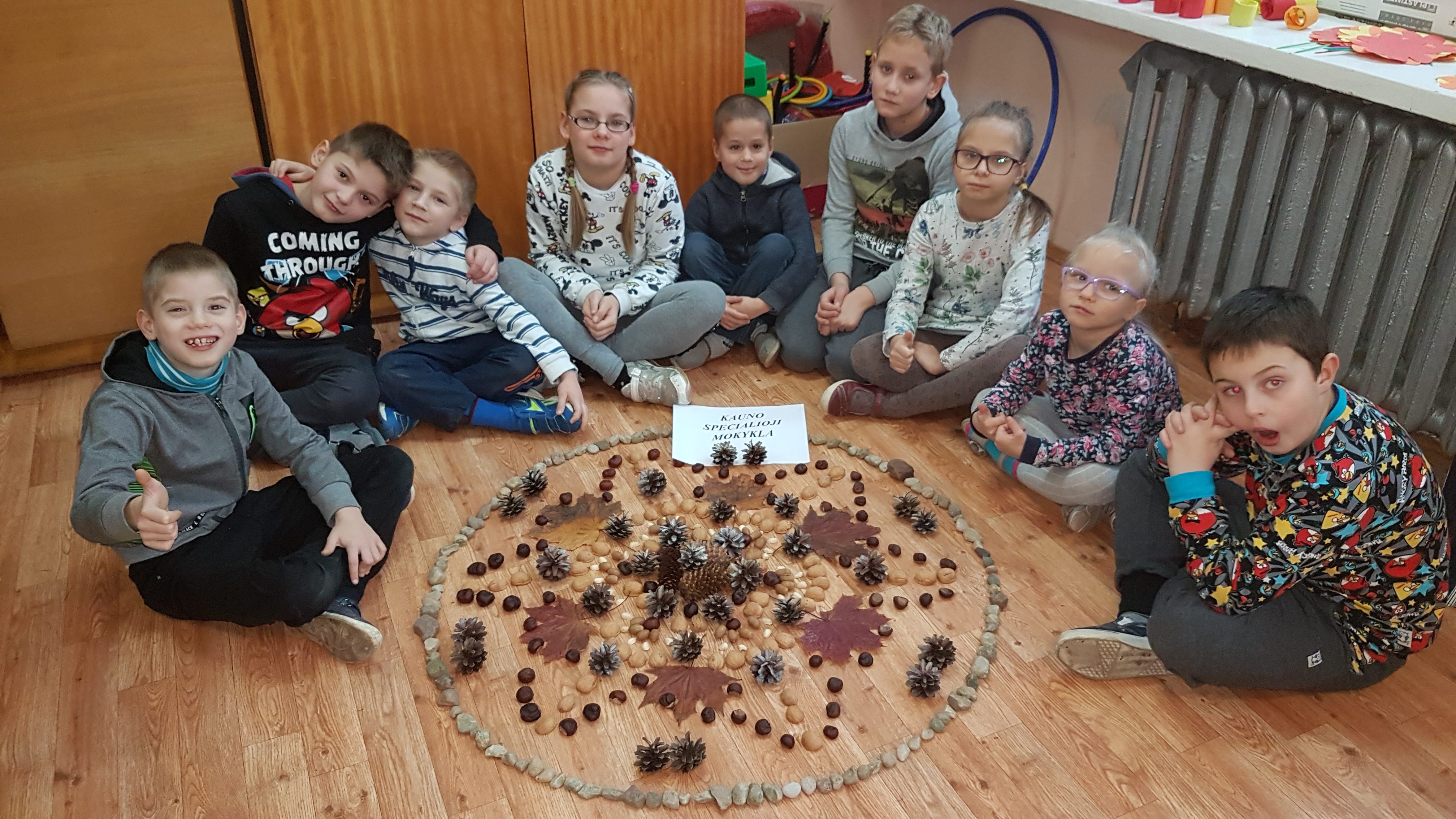 Read more about the article Tarptautinis projektas „Draugystės pynė“