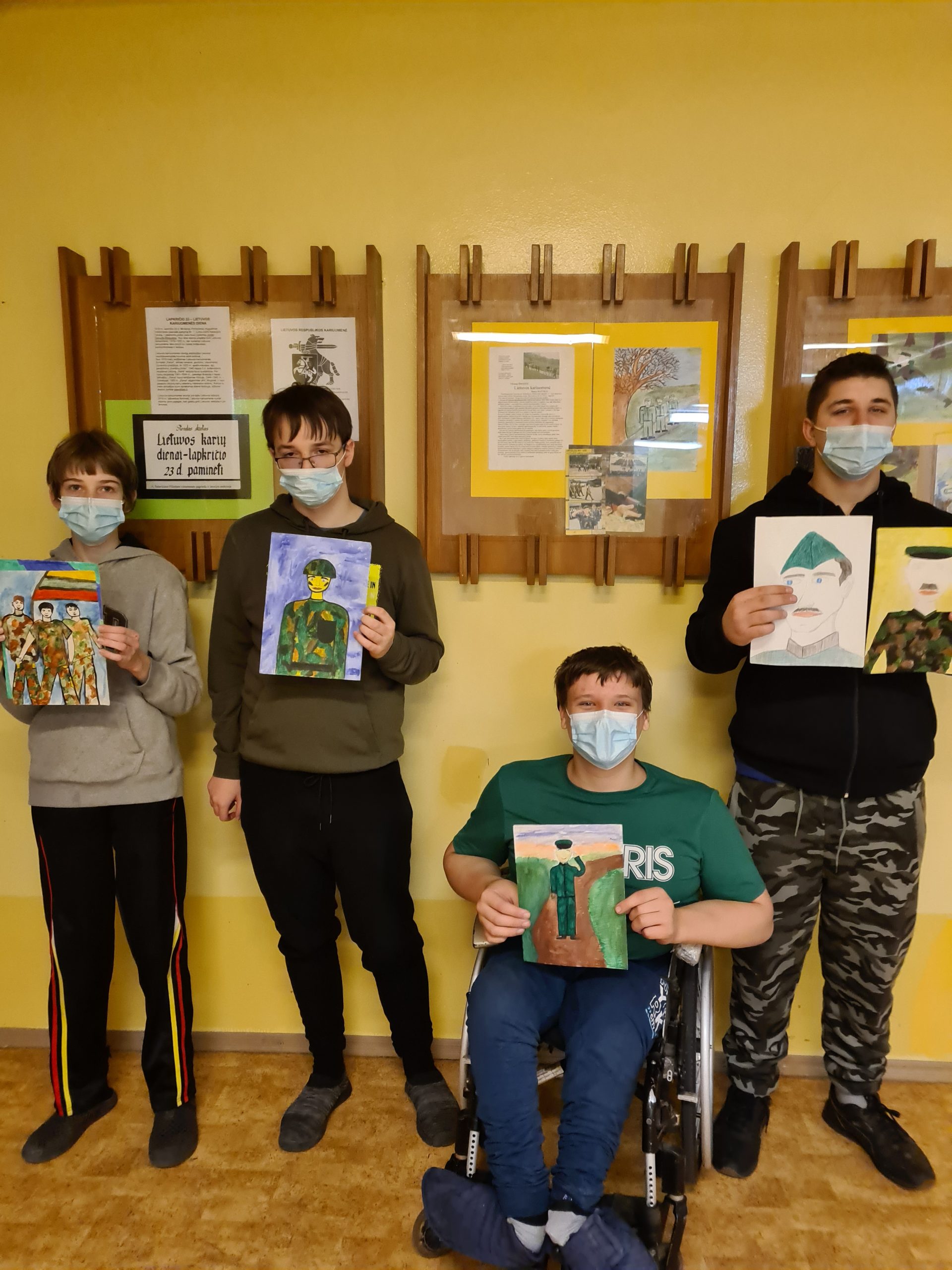 Read more about the article LAPKRIČIO 23 – LIETUVOS KARIUOMENĖS DIENA